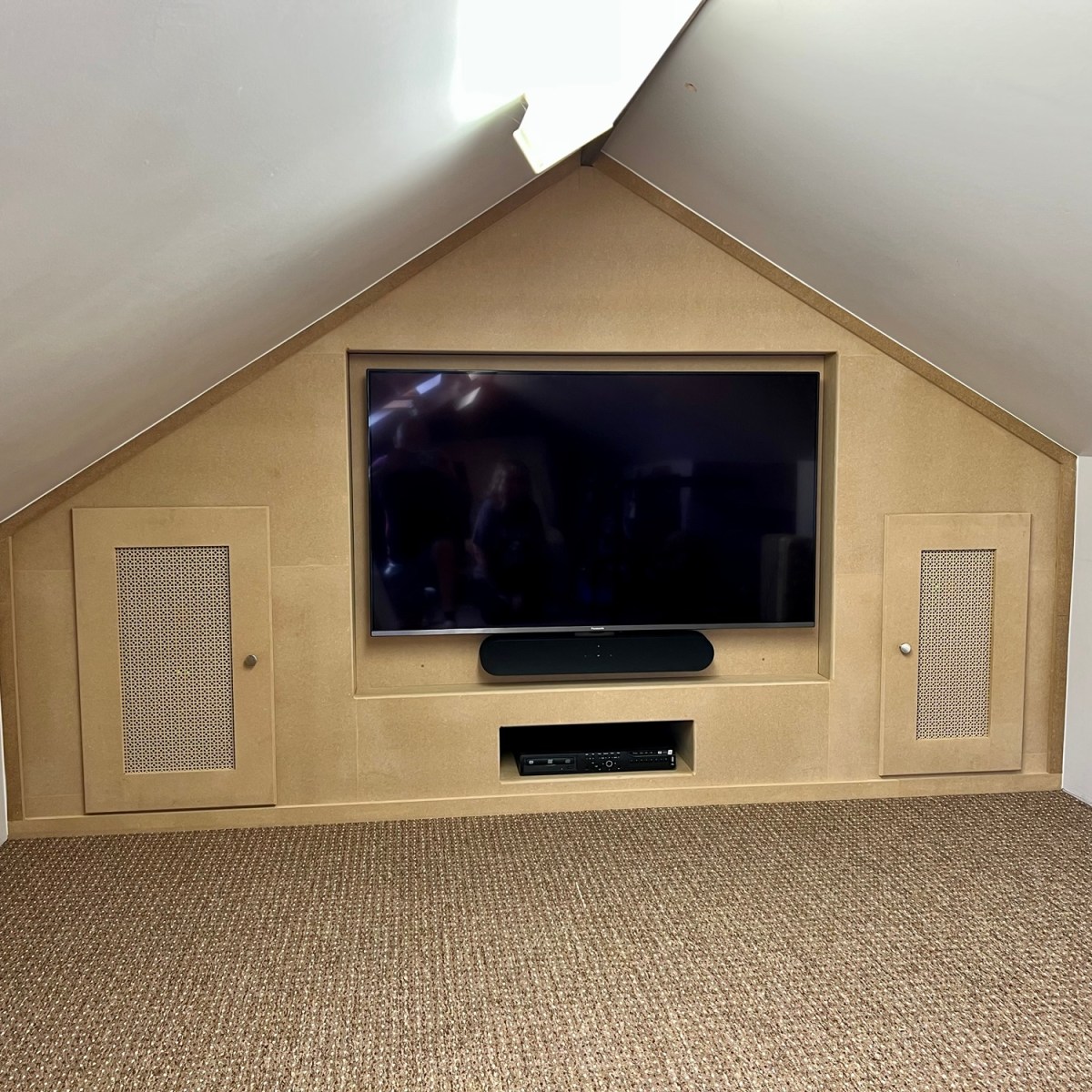 Media Wall –&nbsp;Dormer