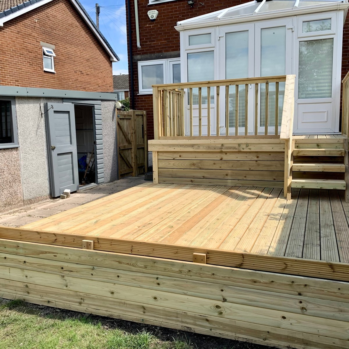 Multi-platform Decking