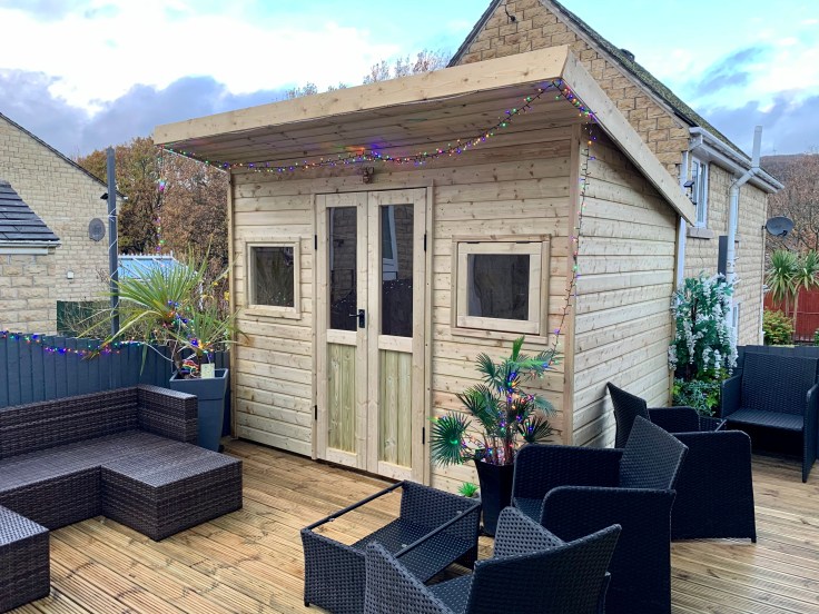 Garden Room &&nbsp;Decking
